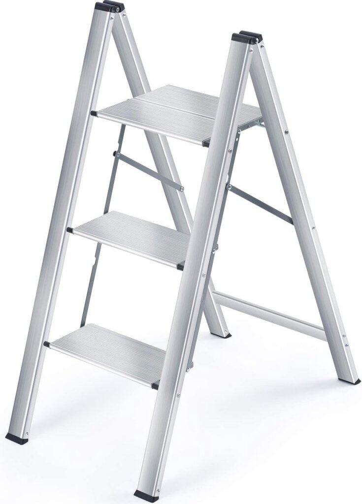 Opvouwbare keukentrap 2 treden aluminium vouwladder compact huishoudtrapje voor veilig opstappen en ruimtebesparend gebruik
