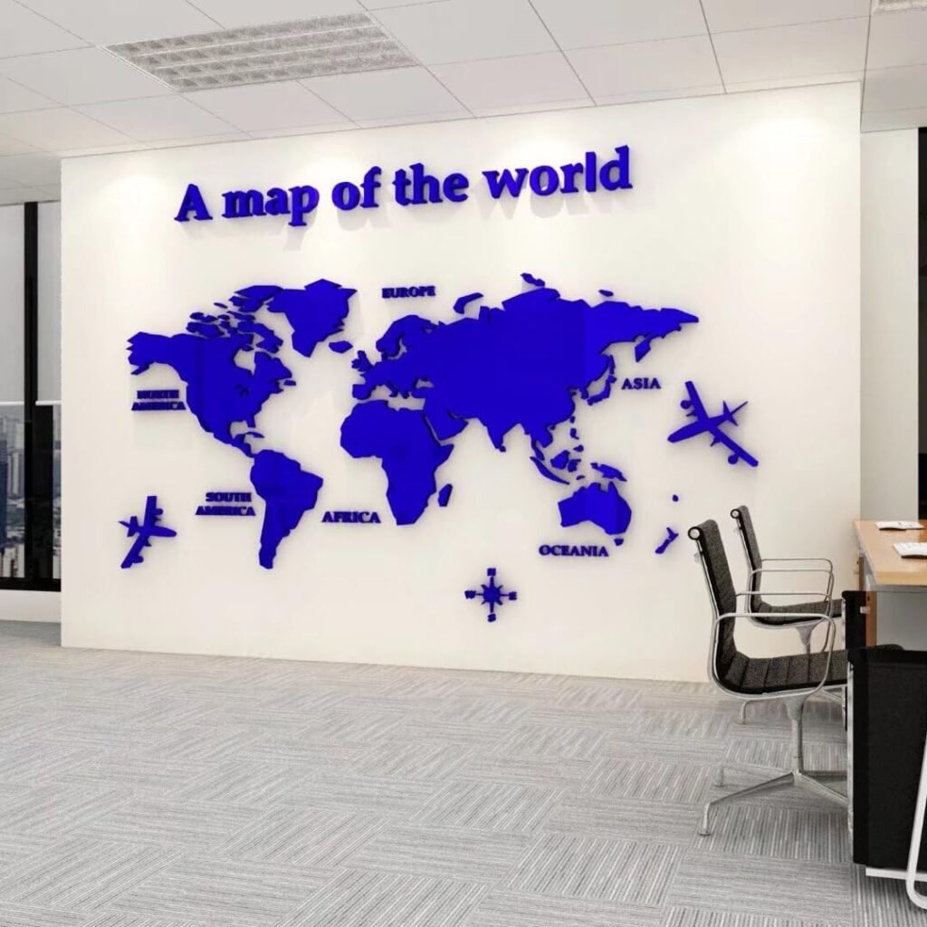 Wereldkaart muurschildering groot formaat 230x120 cm met gedetailleerde kaartweergave als educatieve muurdecoratie