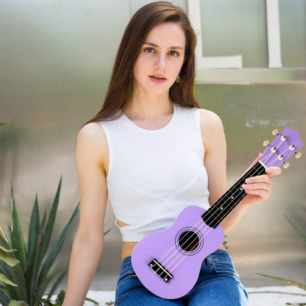 Ukulele starter kit 21 inch soprano paars voor beginners met draagtas clip-on tuner snaren band plectrum accessoires set