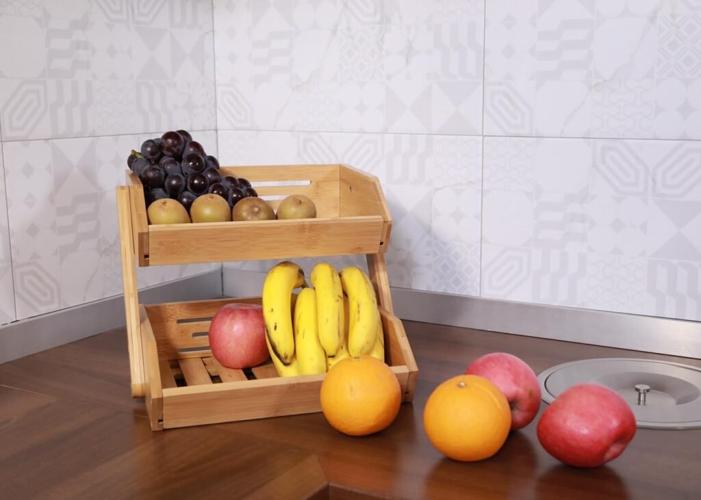 Bamboe 2-laags fruitmand en keuken organizer voor groente, snacks en brood met afneembare opbergrekken.
