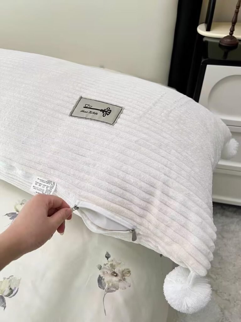 Rugsteun kussen beige met antislipbanden en afneembare hoes 80x45 cm ergonomisch leeskussen voor bed en sofa met fixatiebanden