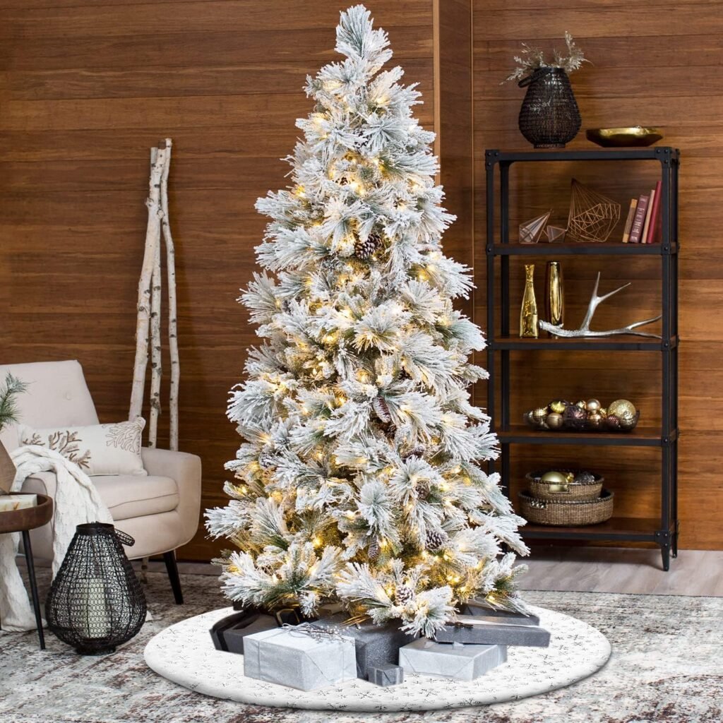 Zilveren kerstboomrok 90 cm met sneeuwvlok design als decoratief kerstboomkleed en afdekmat voor de kerstboomvoet