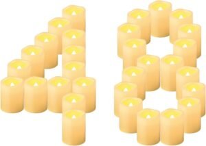 LED waxinelichtjes vlamloos – set van 48 batterij theelichtjes – flikkerend warm wit licht – binnen en buiten decoratie 3,8 x 5 cmDeze set van 48 vlamloze LED waxinelichtjes brengt een sfeervolle en veilige ambiance in elke ruimte. Met hun realistische flikkerende vlammen creëren ze moeiteloos de warme gloed van echte kaarsen, maar dan zonder risico op brand of rook. Perfect geschikt voor uiteenlopende gelegenheden zoals bruiloften, kerstfeesten, Halloween en romantische diners. Dankzij hun compacte formaat passen ze eenvoudig in standaard waxinelichthouders, glazen potten of lantaarns, waardoor je ze veelzijdig kunt inzetten voor binnen- en buitengebruik. Deze elektrische theelichtjes zijn ideaal voor iedereen die op zoek is naar een veilige, onderhoudsarme en langdurige kaarsvervanging. Met de meegeleverde batterijen zijn ze direct klaar voor gebruik, en ze zorgen tot wel 120 uur voor een sfeervol lichtpuntje.  Voordelen  Realistisch flikkerend licht zonder open vlam.  Inclusief batterijen, direct klaar voor gebruik.  Veilig voor kinderen en huisdieren.  Eenvoudig aan/uit te schakelen met schuifknop.  Geschikt voor binnen en buiten (niet waterdicht).  Lange levensduur van meer dan 120 branduren per kaars.  Compact formaat past in de meeste waxinelichthouders.  De kwaliteit van deze LED waxinelichtjes is uitstekend. Elk theelichtje is vervaardigd van hoogwaardig plastic en uitgerust met een elektronische IC-chip die de flikkerende vlam imiteert. Deze technologie zorgt ervoor dat het licht op natuurlijke wijze knippert, net als een echte kaarsvlam. Dit maakt de kaarsen uitermate geschikt om een gezellige, romantische sfeer te creëren zonder de gevaren die open vuur met zich meebrengt. Bovendien is het licht zacht en warm, wat zorgt voor een aangename ambiance tijdens iedere gelegenheid.  Wat betreft gebruiksgemak zijn deze kaarsjes voorzien van een eenvoudige schuifschakelaar waarmee je ze moeiteloos aan en uit zet. Doordat er geen kaarsvet drupt en geen rook vrijkomt, zijn ze bijzonder onderhoudsvriendelijk. Ideaal voor drukke huishoudens en locaties waar brandveiligheid prioriteit heeft. De meegeleverde batterijen zijn al geïnstalleerd en garanderen een brandtijd van meer dan 120 uur. Zodra de batterij leeg is, vervang je deze eenvoudig, waardoor je jarenlang plezier hebt van deze kaarsen.  De flexibiliteit in toepassing is een ander groot pluspunt. De 3,8 cm diameter en 5 cm hoogte maken de theelichtjes universeel inzetbaar: plaats ze in traditionele waxinelichthouders, glazen potten, lichtzakken of buiten in lantaarns. Gebruik ze bijvoorbeeld als decoratie tijdens een romantisch diner, een tuinfeest, een kersttafel of tijdens een huwelijksceremonie. Het realistische lichteffect zorgt ervoor dat jouw decoratie meteen sfeervol en stijlvol oogt.  Hoewel deze LED theelichtjes niet waterdicht zijn, zijn ze wel veilig te gebruiken in een overdekte buitenruimte, zoals in een lantaarn of glazen houder. Ze vormen een brandvrije optie die perfect is voor gezinnen met kinderen en huisdieren, of voor ruimtes waar open vuur niet toegestaan is. Hierdoor kun je zonder zorgen genieten van de warme lichtjes, ongeacht de gelegenheid.  Verpakkingsinhoud  48 x vlamloze LED waxinelichtjes (3,8 cm diameter, 5 cm hoog)  48 x geïnstalleerde CR2032 batterijen  Gebruiksaanwijzing  Productspecificaties  Afmetingen per kaars: 3,8 cm diameter x 5 cm hoogte  Brandduur batterij: meer dan 120 uur per kaars  Type batterij: CR2032 (inbegrepen en geïnstalleerd)  Materiaal: hoogwaardig kunststof  Lichtkleur: warm wit, flikkerend effect  Veiligheid: vlamloos, rookvrij, druppelvrij  Geschikt voor binnen- en overdekt buitengebruik  Deze set van 48 flameloze LED waxinelichtjes combineert veiligheid, gebruiksgemak en realistische uitstraling in één product. Wacht niet langer en breng direct sfeer en warmte in jouw feest of interieur met deze praktische en sfeervolle kaarsen!