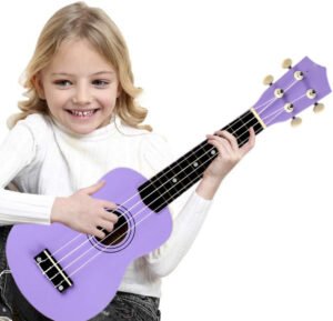 Ukulele starter kit 21 inch soprano voor beginners – ukelele set met draagtas en clip-on tuner – complete beginnerset met accessoires – paars