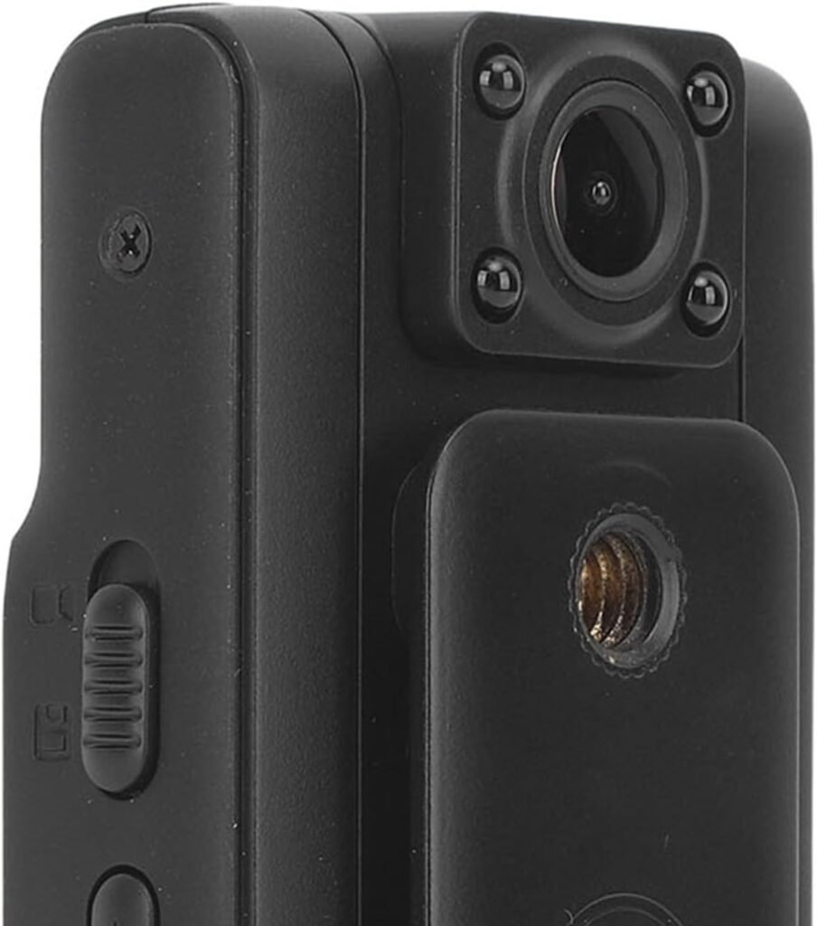 Mini beveiligingscamera 1080p HD met nachtzicht, brede kijkhoek, compacte clip en Type-C oplaadpoort.