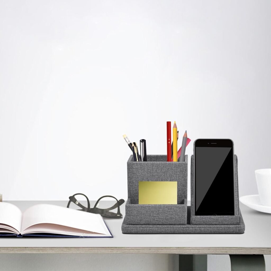 Grijze PU leren bureau organizer met vakken voor pennen, telefoon en kantooraccessoires
