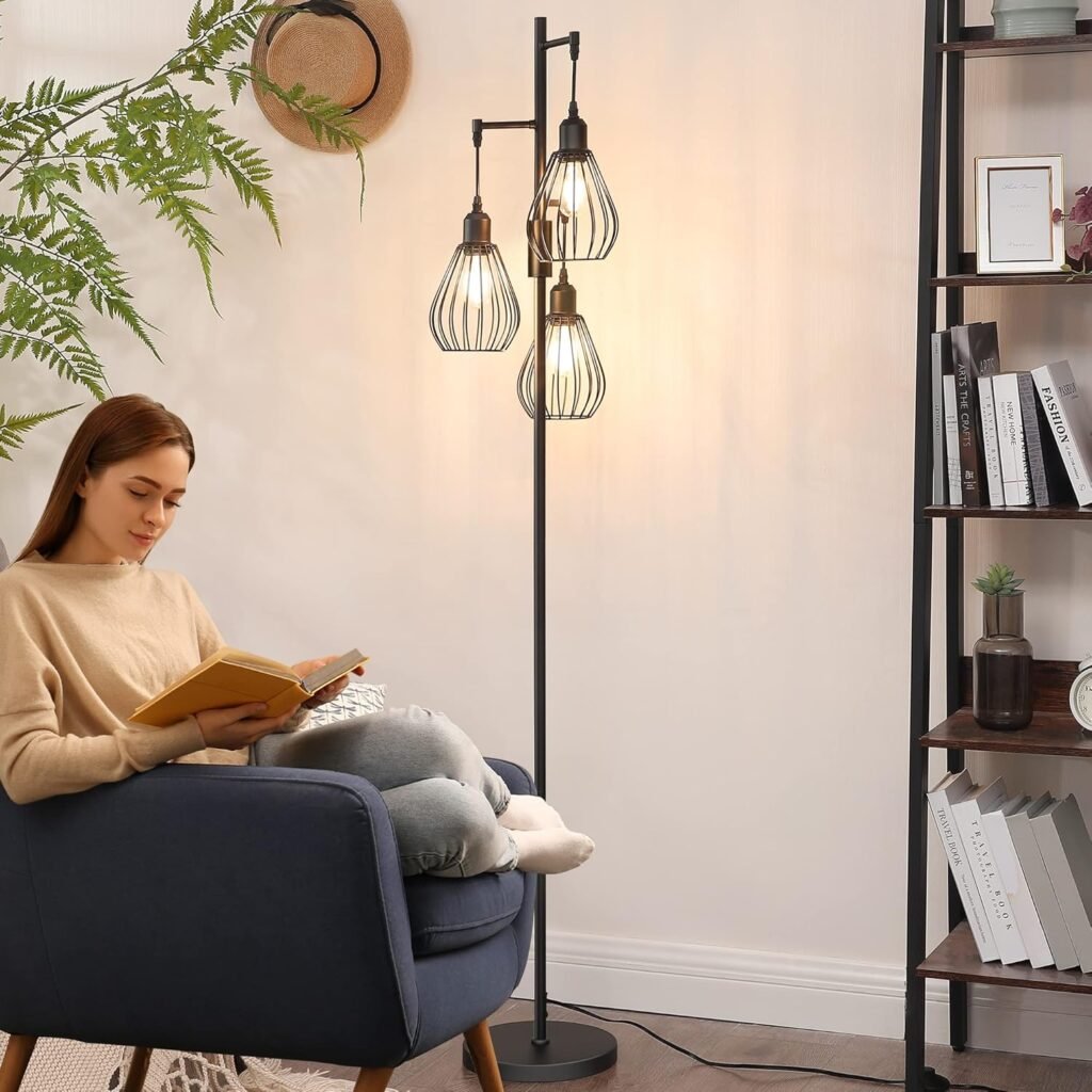 Moderne zwarte vloerlamp 166 cm met drie metalen kappen en LED E27 verlichting voor woonkamer en slaapkamer