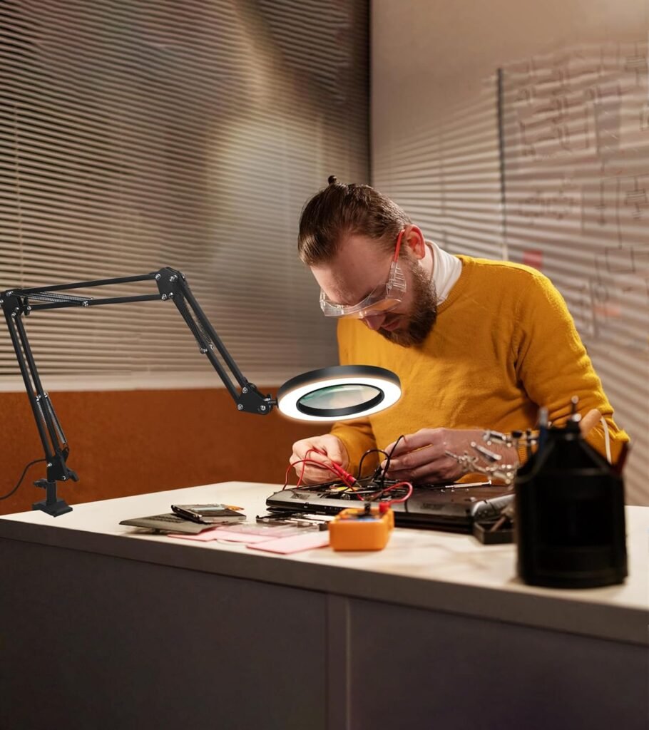 Vergrootlamp met licht en uitschuifbare arm 10x vergroting klemvergrootglas verstelbare LED verlichting 5 kleurmodi stabiele bureaubevestiging gedetailleerd zicht
