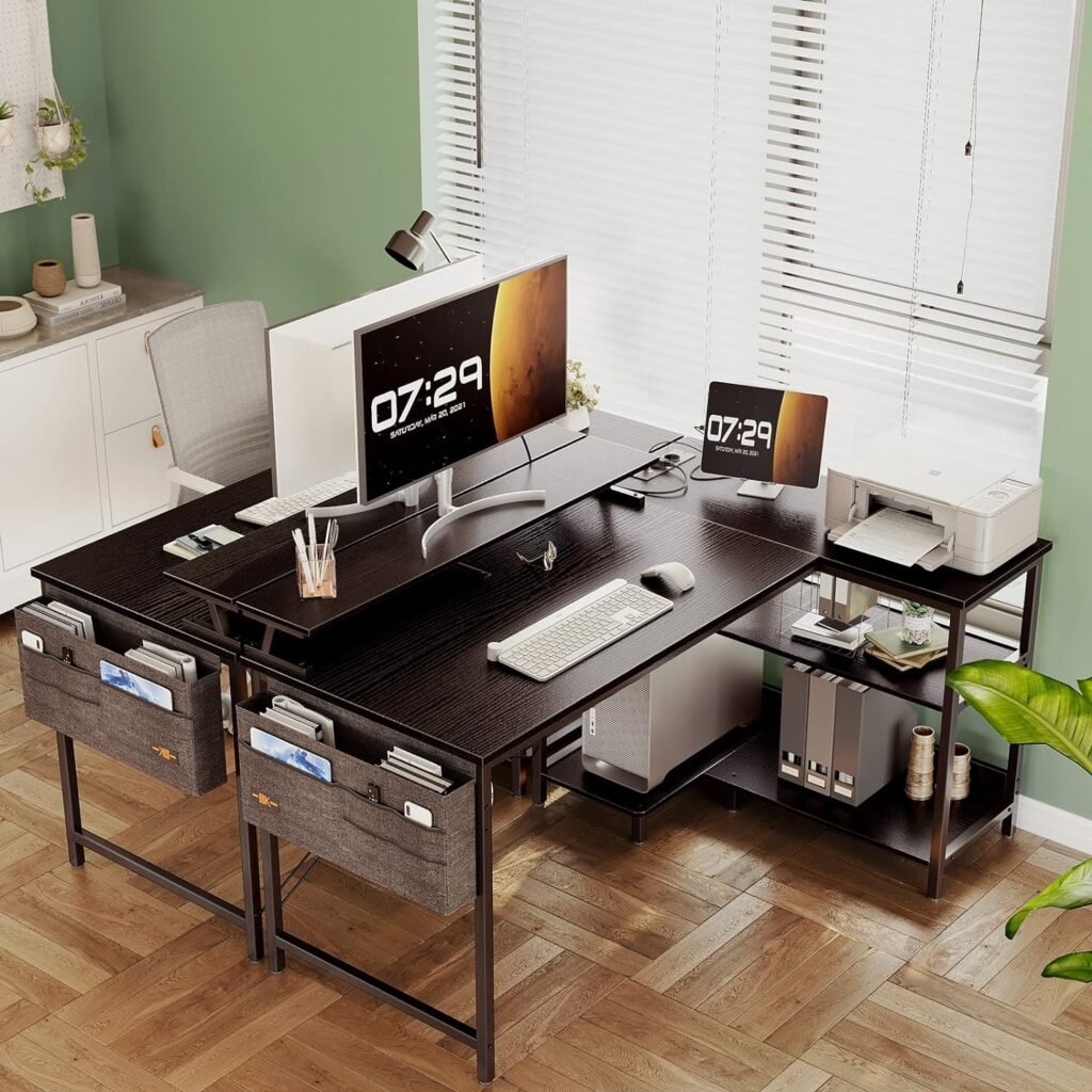 L-vormig hoekbureau zwart met USB oplaadpoort, stopcontact en monitorrek voor kantoor en thuis 120 x 80 x 88 cm