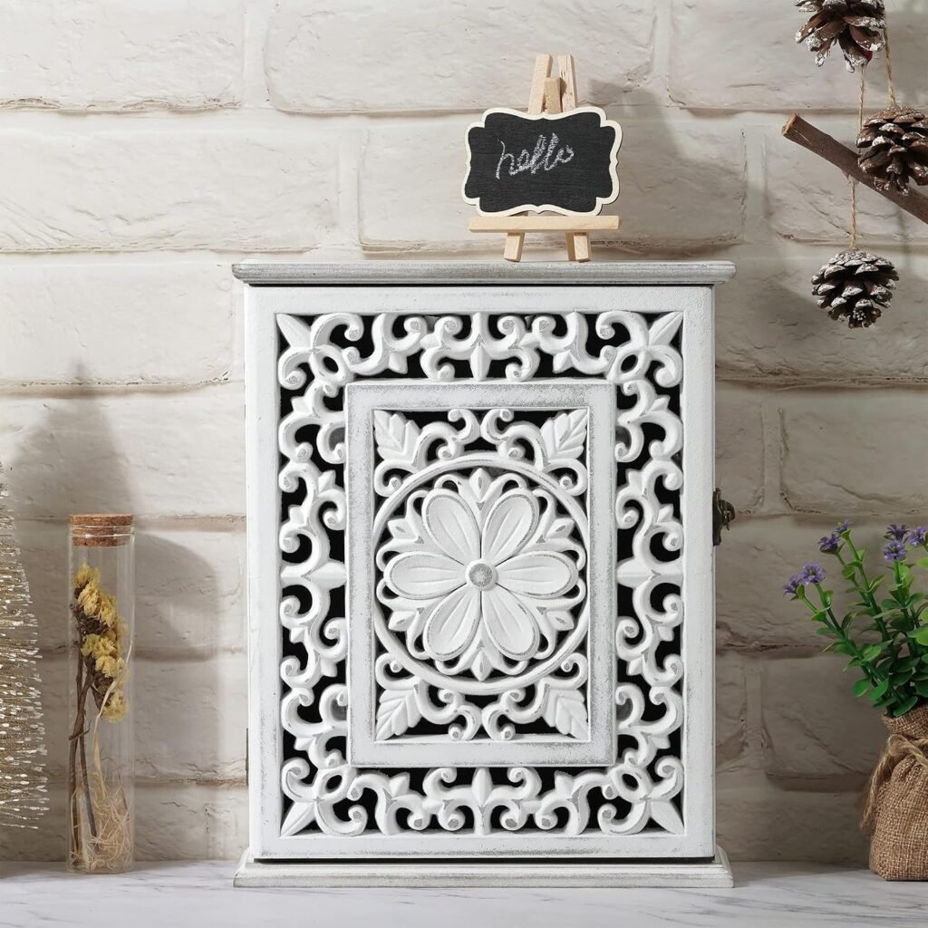 Witte houten sleutelkast met 6 haken voor sleutels in hal, entree en kantoor 27 x 21 x 7 cm