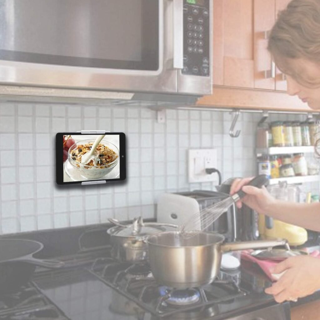 Zelfklevende tablet muurhouder wit voor iPad Air, Mini, Pro 10.5 en smartphone wandbeugel keuken eReader houder