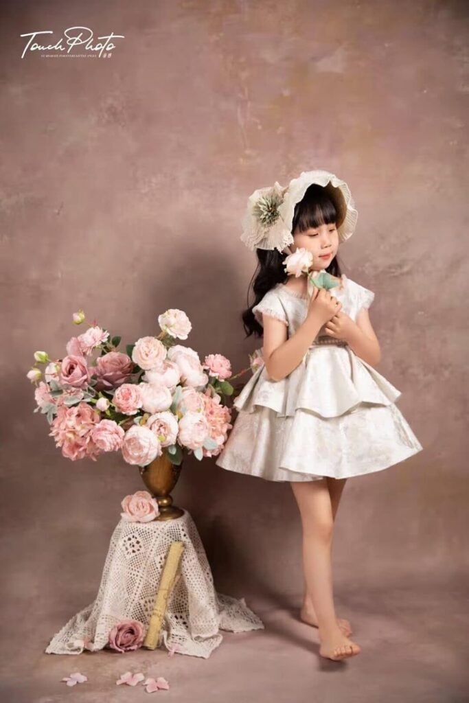 Fotografie achtergrond 3x3m lichtbruin verweerd muur vintage shabby wall fotostudio backdrop portret fotoshoot doek