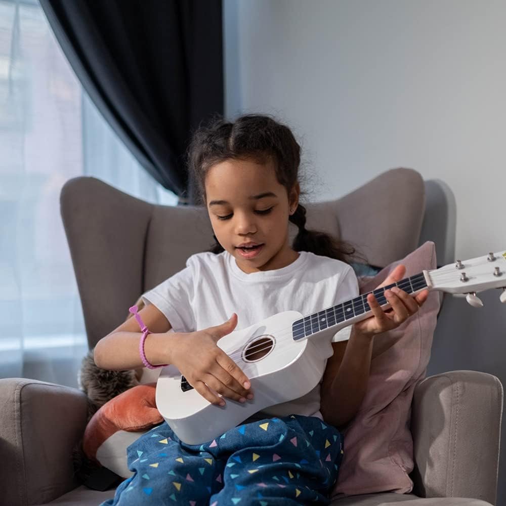 sopraan ukulele starter set 21 inch wit beginners ukelele met draagtas clip-on tuner accessoires snaren riem plectrum akkoordkaart poetsdoek