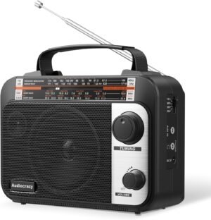 Draagbare multiband radio zwart AM FM SW wereldontvanger oplaadbaar 1800 mAh met AUX en koptelefoon aansluiting