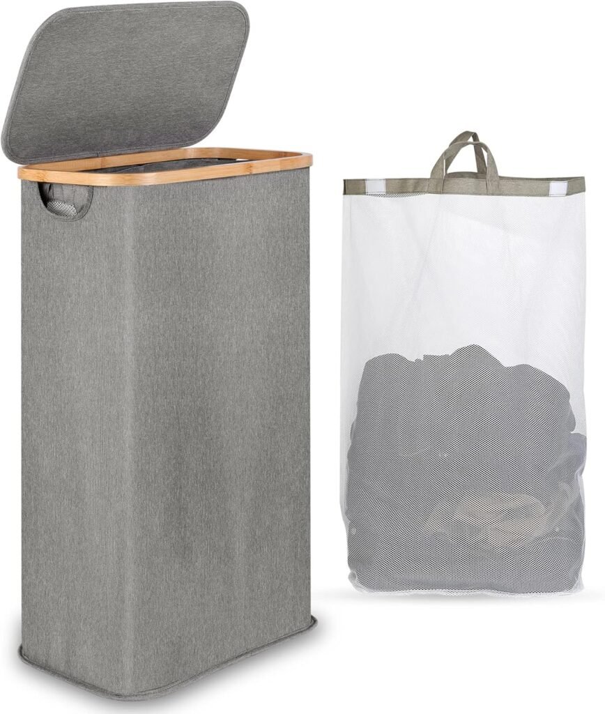 Slanke wasmand 60L met deksel, bamboe handvat en afneembare binnenzak in grijs voor wasgoed en handdoeken