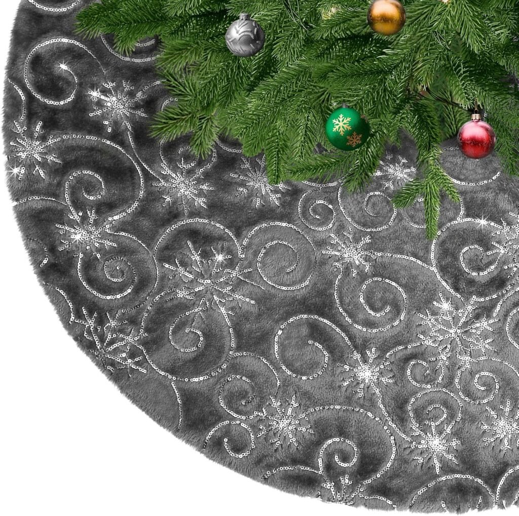 Grijze kerstboomrok van nepvacht met zilveren sneeuwvlok pailletten, luxe boomvoet bedekking voor feestelijke kerstdecoratie onder kerstboom