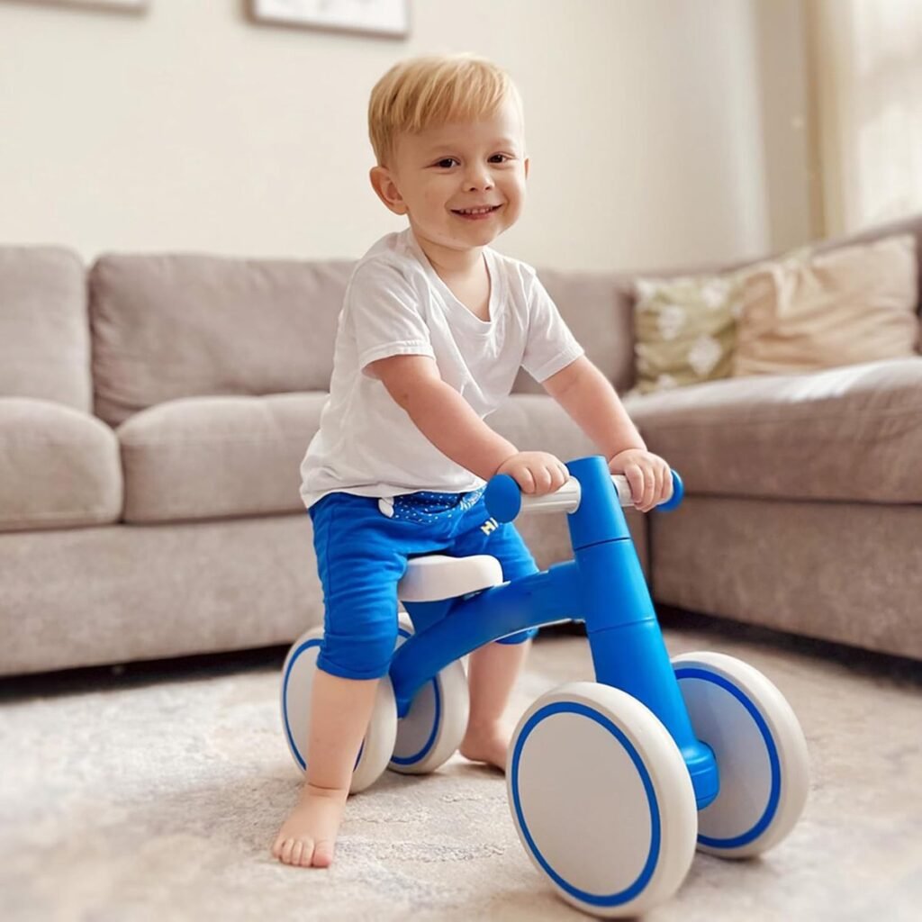 Loopfiets voor kinderen vanaf 1 jaar, balanceerfiets zonder pedalen met 4 wielen voor peuters en baby's 12-24 maanden