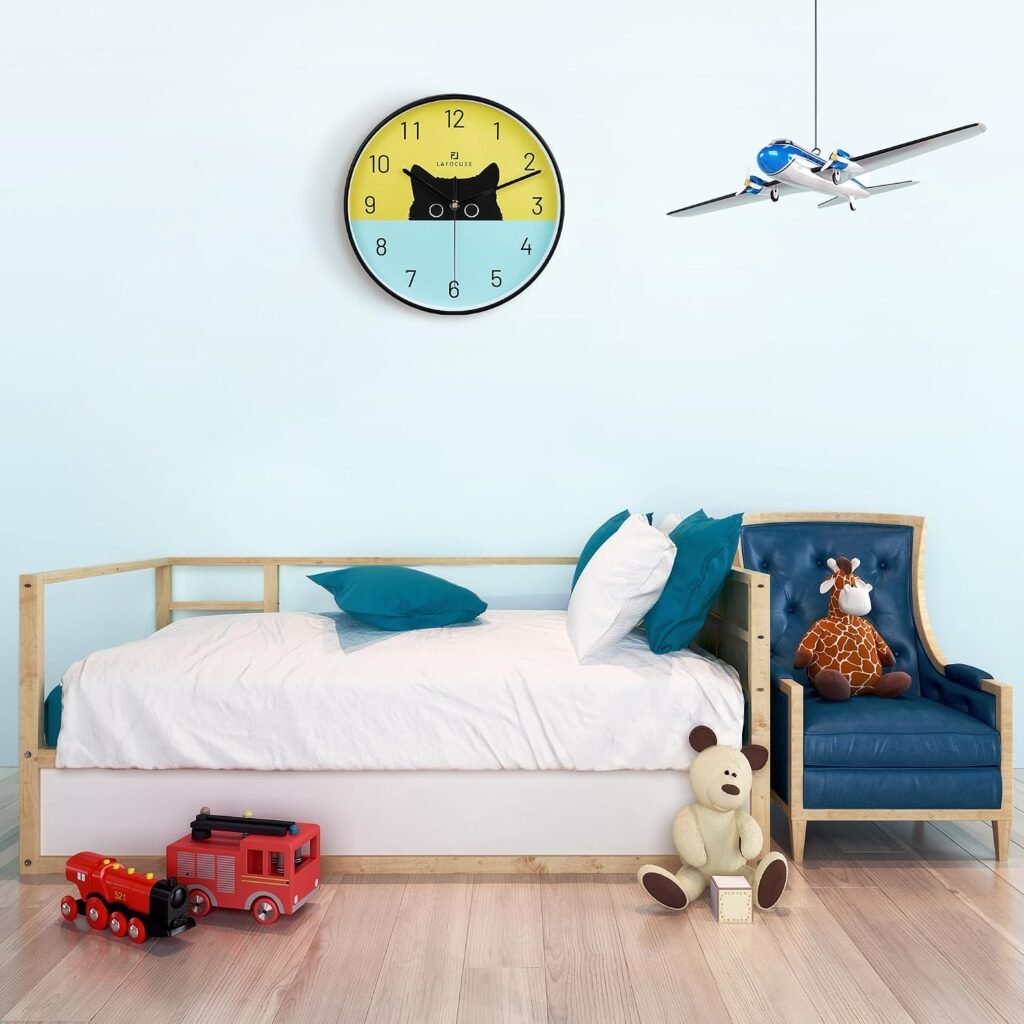 Stille zwarte wandklok 30 cm met kattenmotief en niet-tikkend quartz uurwerk