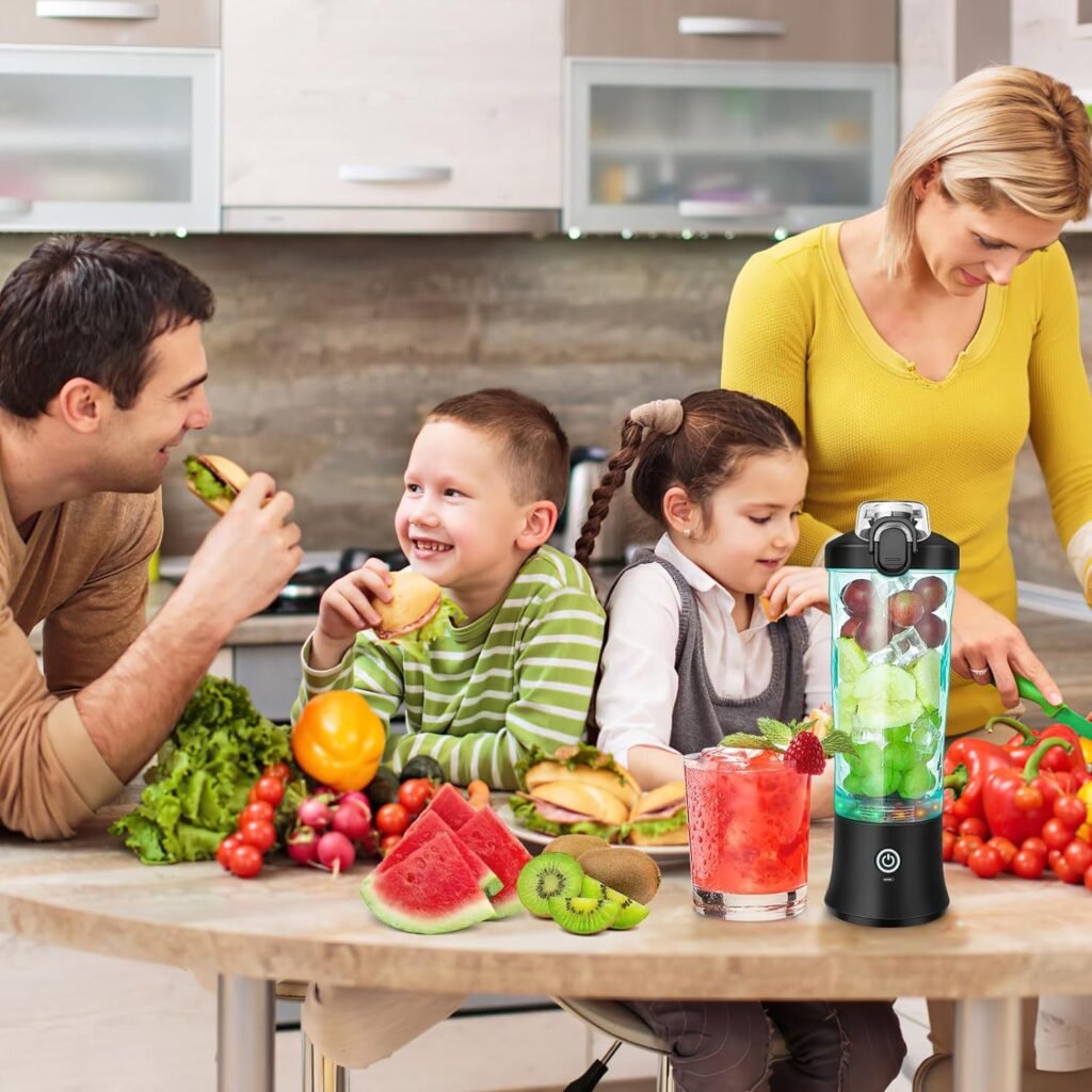 Draagbare Smoothie Blender Oplaadbaar - Mini Blender voor Smoothies - Inclusief IJsblokjesvorm - Voor Onderweg