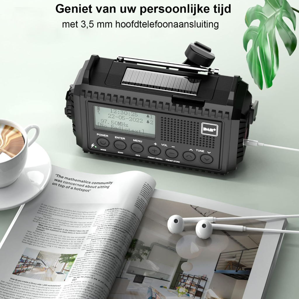 DAB FM Radio - Noodradio met Powerbank en SOS Alarm - Solar Bouwradio met LED Zaklamp - 5000 mAh, IPX4 Waterbestendig