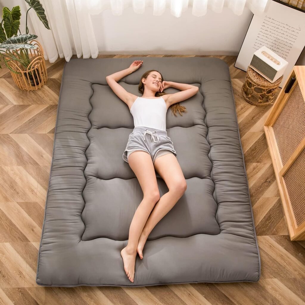 Opvouwbare Japanse futon 90x200 cm met hoofdkussen, rolbaar vloermatras in charcoal grijs voor slapen en logeren