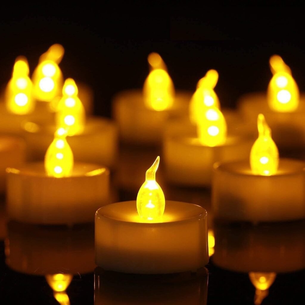 Set van 50 LED waxinelichtjes met flikkerend geel licht voor decoratieve sfeerverlichting