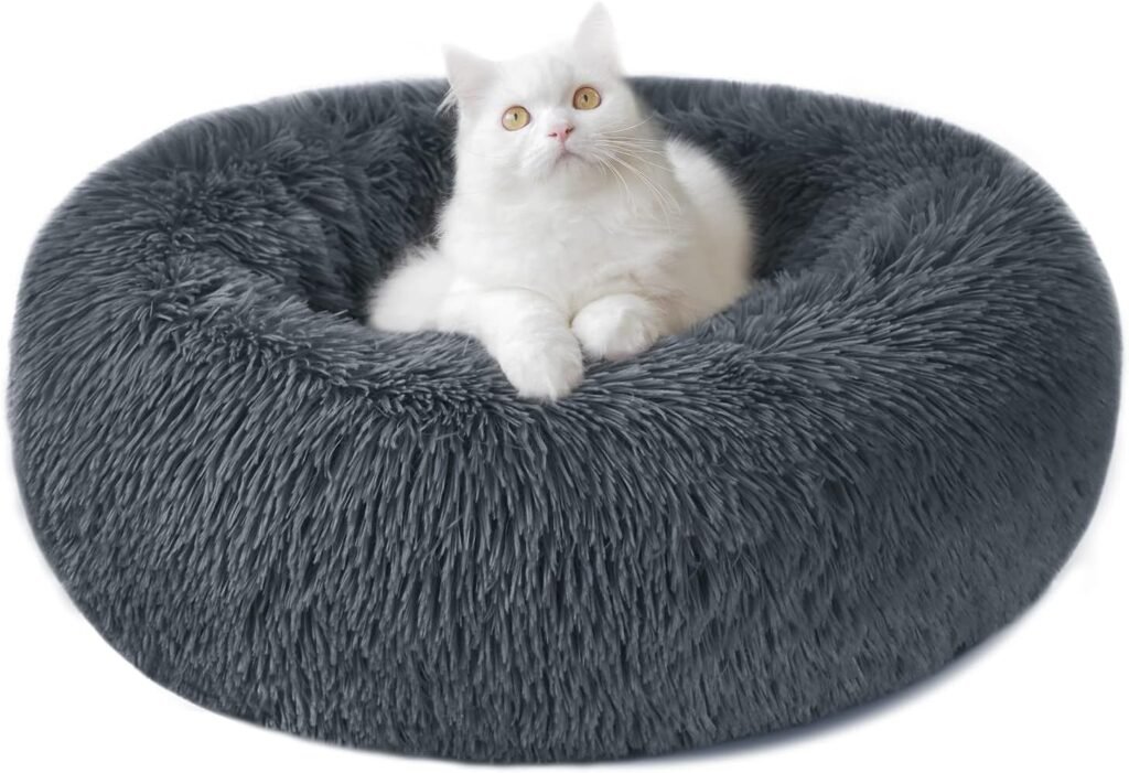 Pluche huisdierenbed voor katten en honden, zachte slaapplek in verschillende maten en kleuren, makkelijk schoon te maken