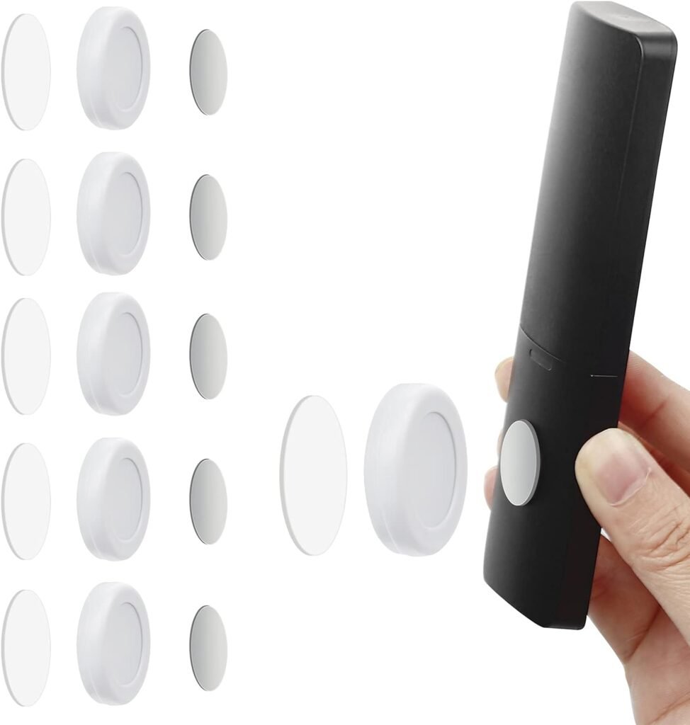 Muurbevestigde afstandsbedieninghouder en telefoonoplaadorganizer voor ruimtebesparend opbergen