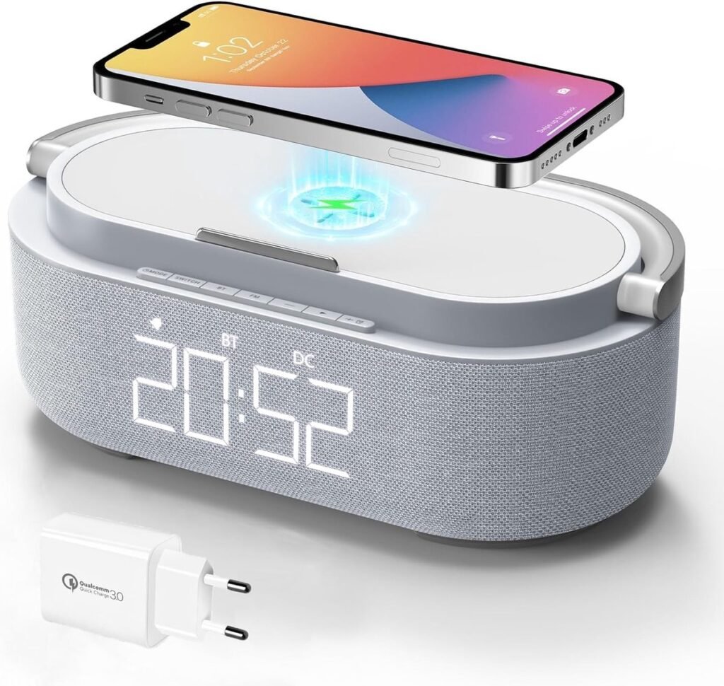 Digitale alarmklok met radio, draadloze oplader, Bluetooth speaker en dimbaar LED-display in houten design