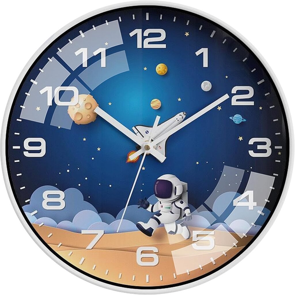 Kinder muurklok 12 inch met astronaut en ruimte thema