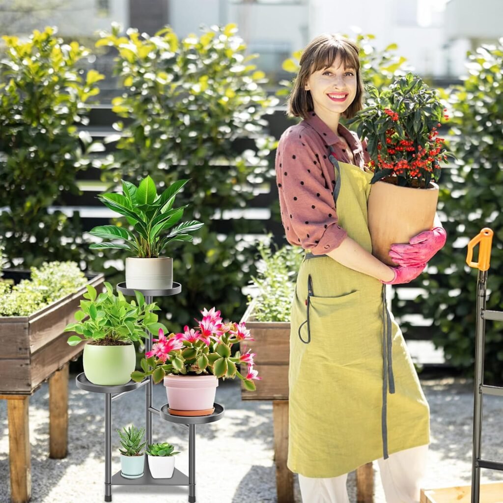 Metalen plantenstandaard met 4 niveaus voor bloempotten, geschikt voor binnen en buiten in tuin, balkon of woonkamer