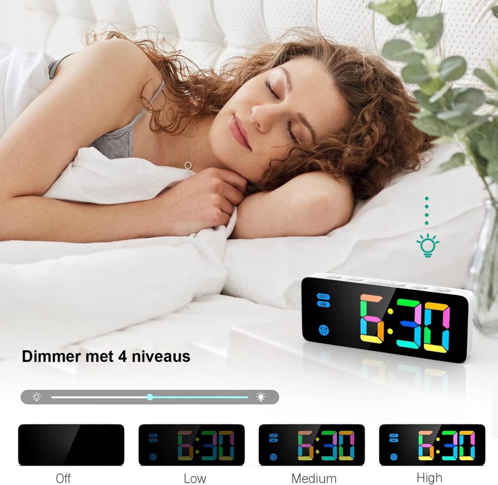 Digitale wekker met dimbaar display en nachtlampje