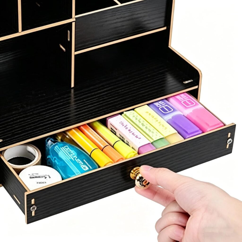Houten bureau organizer van zwart hout met pennenhouder en opbergvakken