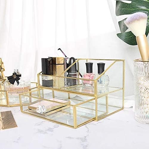 Make-up organizer met lades in goud voor cosmetica, huidverzorging en beautyproducten op kaptafel of in de badkamer