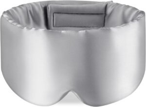 Zijden slaapmasker met verstelbare band voor comfortabele nachtrust en diepe slaap