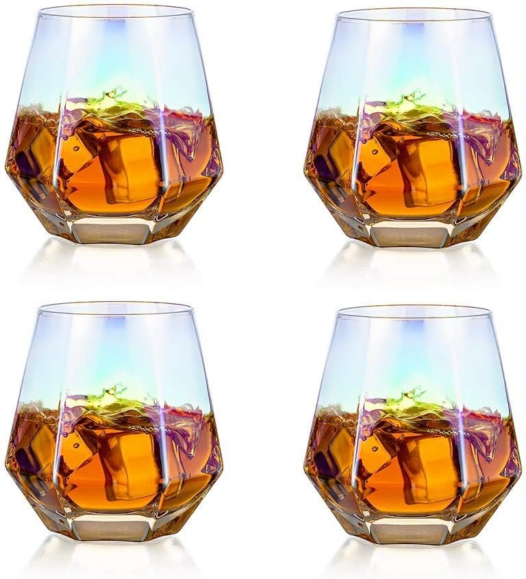 Diamant whiskey tumbler set met gekantelde whiskeyglazen voor een luxe drinkervaring