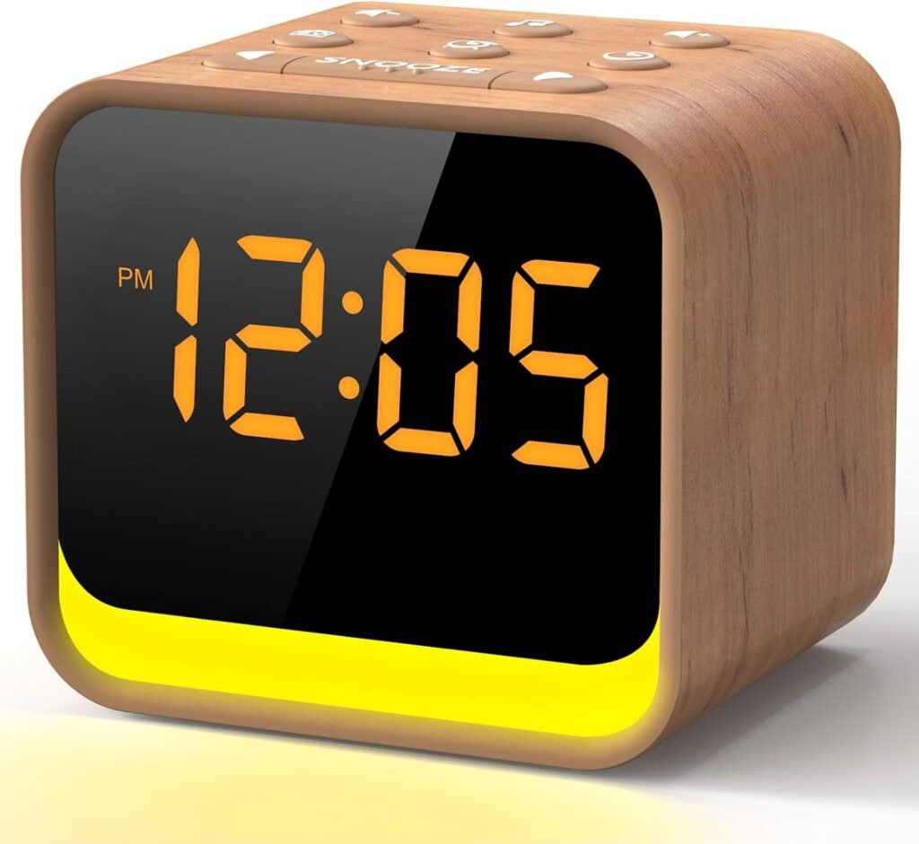 Digitale alarmklok met FM-radio, white noise, 9 alarmgeluiden en 7-kleuren display met nachtlamp