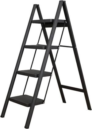 Inklapbare trapladder met antislip treden voor huishoudelijk gebruik