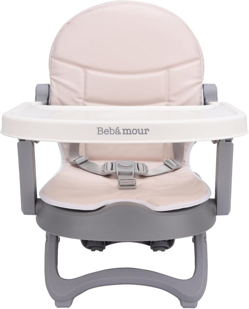 Baby reisstoel met beige zitkussen, verstelbare zitopties en compact draagbaar ontwerp