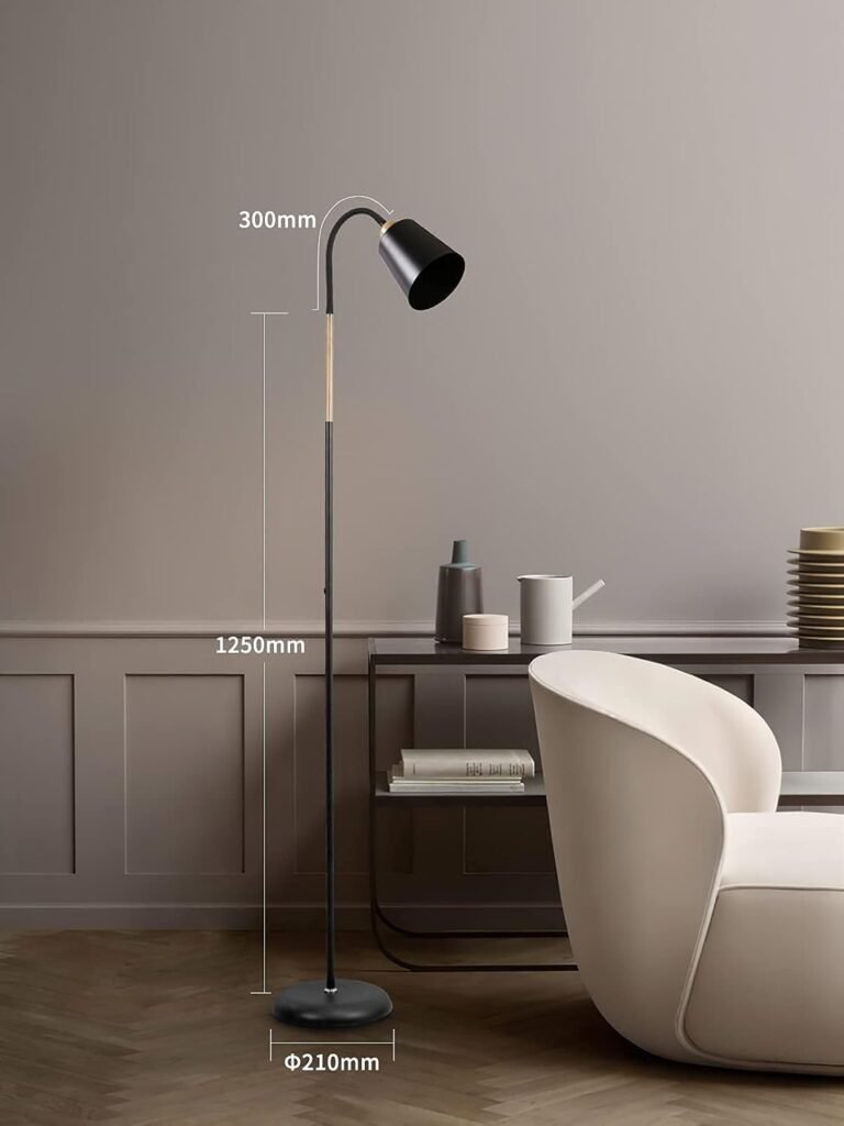 Zwarte metalen vloerlamp E27 met 360° draaibare fitting, 159 cm hoog, voor woonkamer en slaapkamer