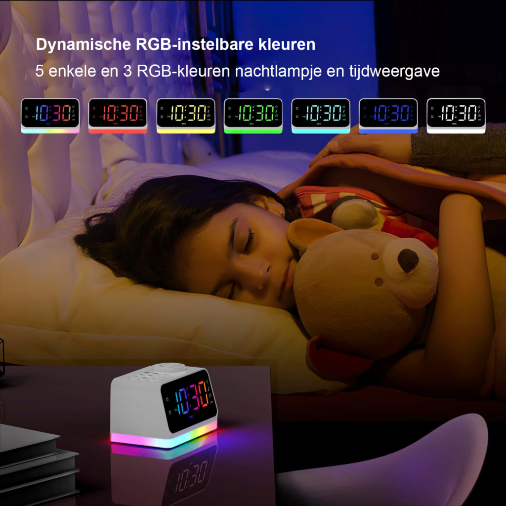 Digitale witte wekker met dubbele alarmfunctie, FM-radio, kleurrijk LED-display, 2 USB-oplaadpoorten en nachtlampje met 8 kleuren