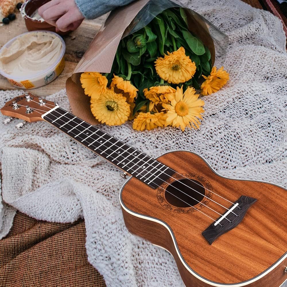 Concert ukulele 23 inch van mahonie hout met standaard en capo voor beginners